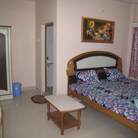 Krishna Paying Guest House Benares Kamer foto