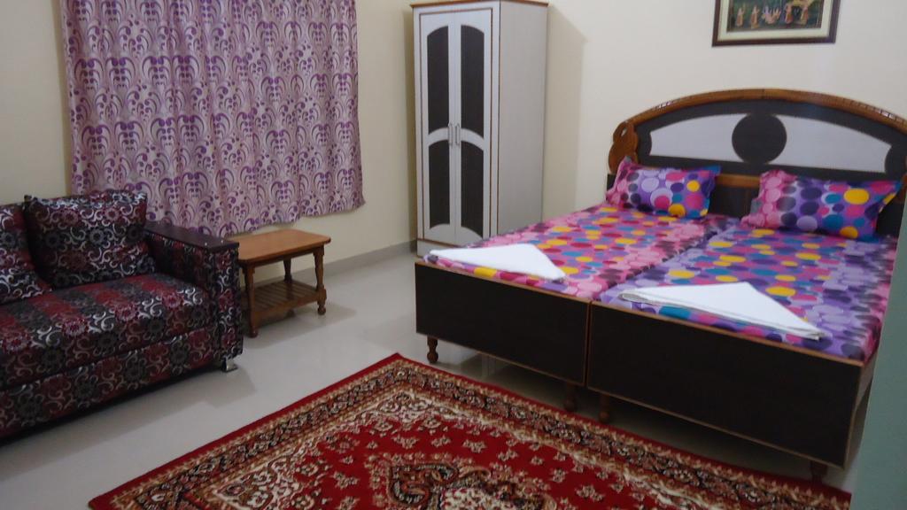 Krishna Paying Guest House Benares Kamer foto